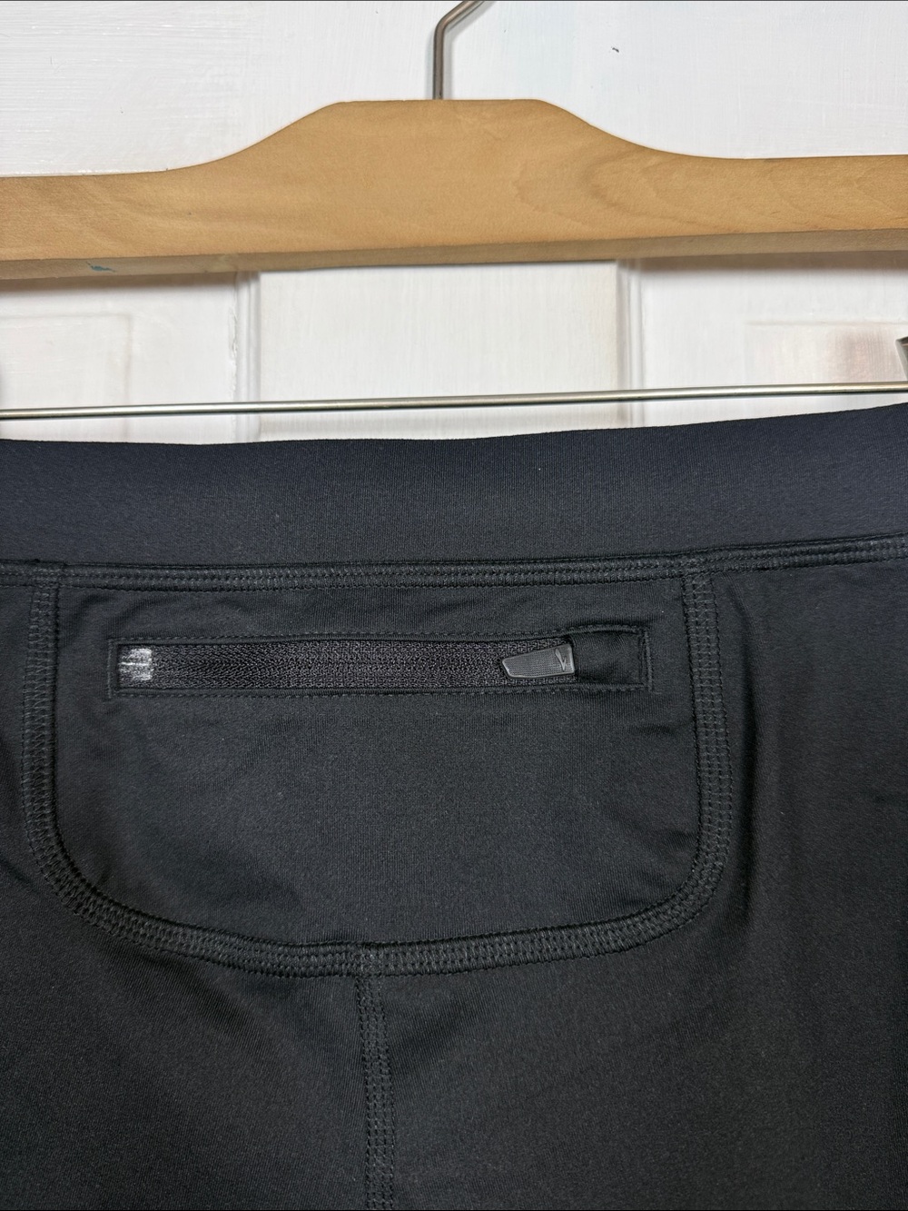 Brooks Men’s Greenlight 9" Drawstring Short Tight in black M-401 Sz M - Picture 5 of 10